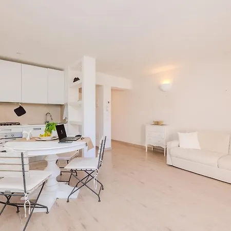 Porto Rotondo, Pool, Parking, Wi-fi, Ac Διαμέρισμα *